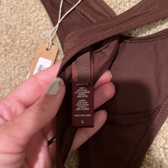 NWT Skims rhinestone thong sz Large Swim - Picture 6 of 6